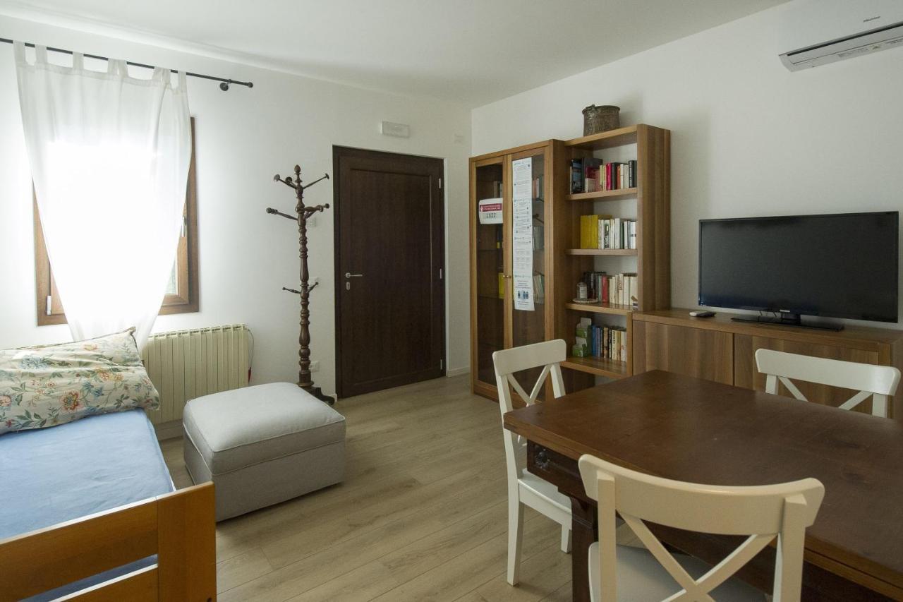 הוילה קאורלה Casa Sincielli מראה חיצוני תמונה